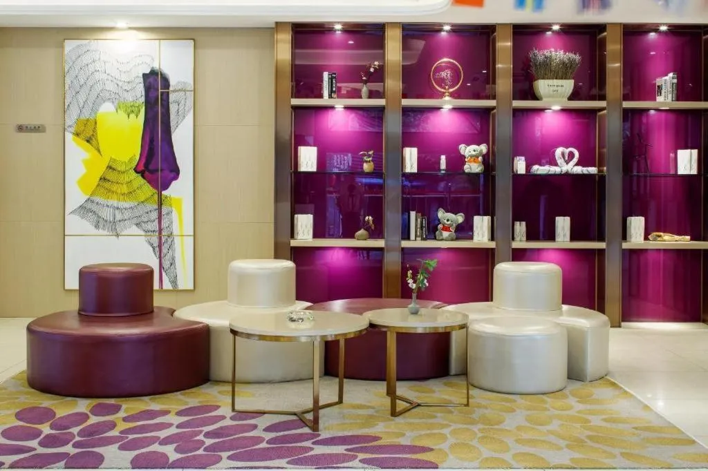 Lavande Hotels Guangzhou Fangcun Huadiwan Metro Station