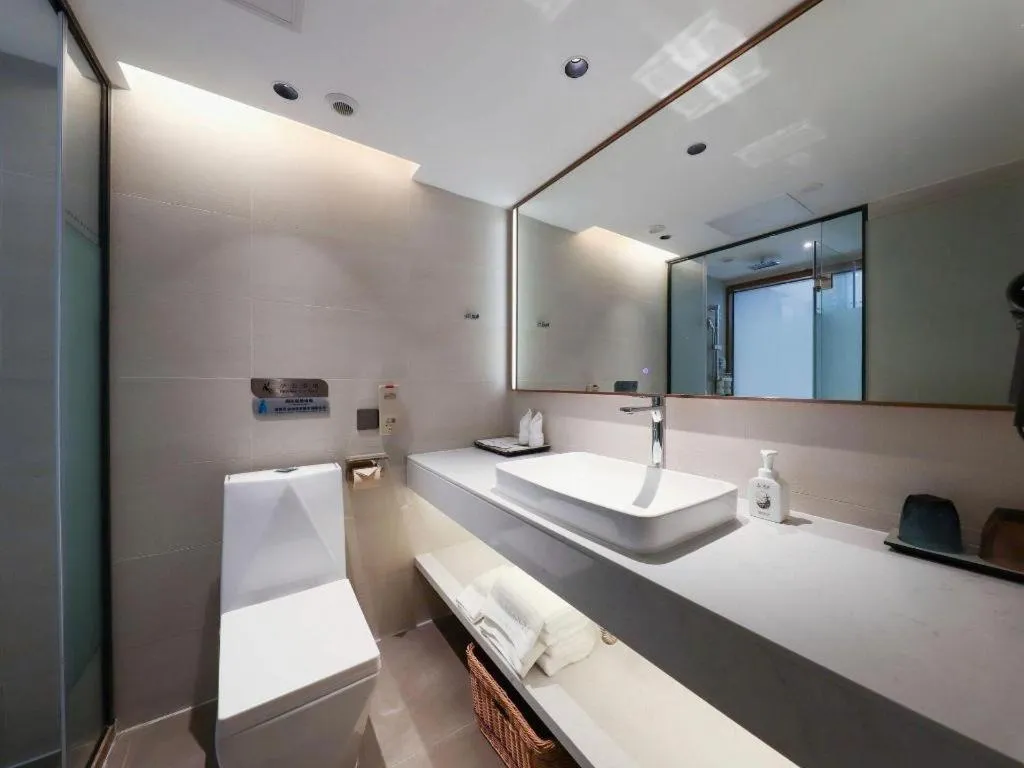 Bed in Lavande Hotels Guangzhou Fangcun Huadiwan Metro Station