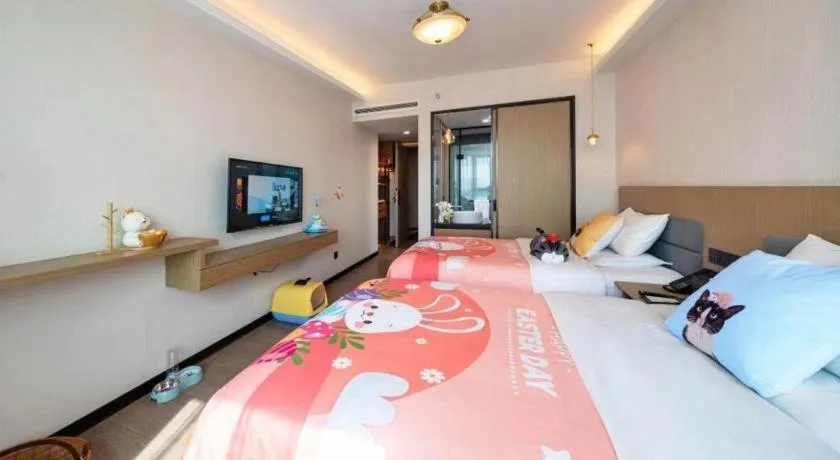 Bed in Kunming Guihua Hotel