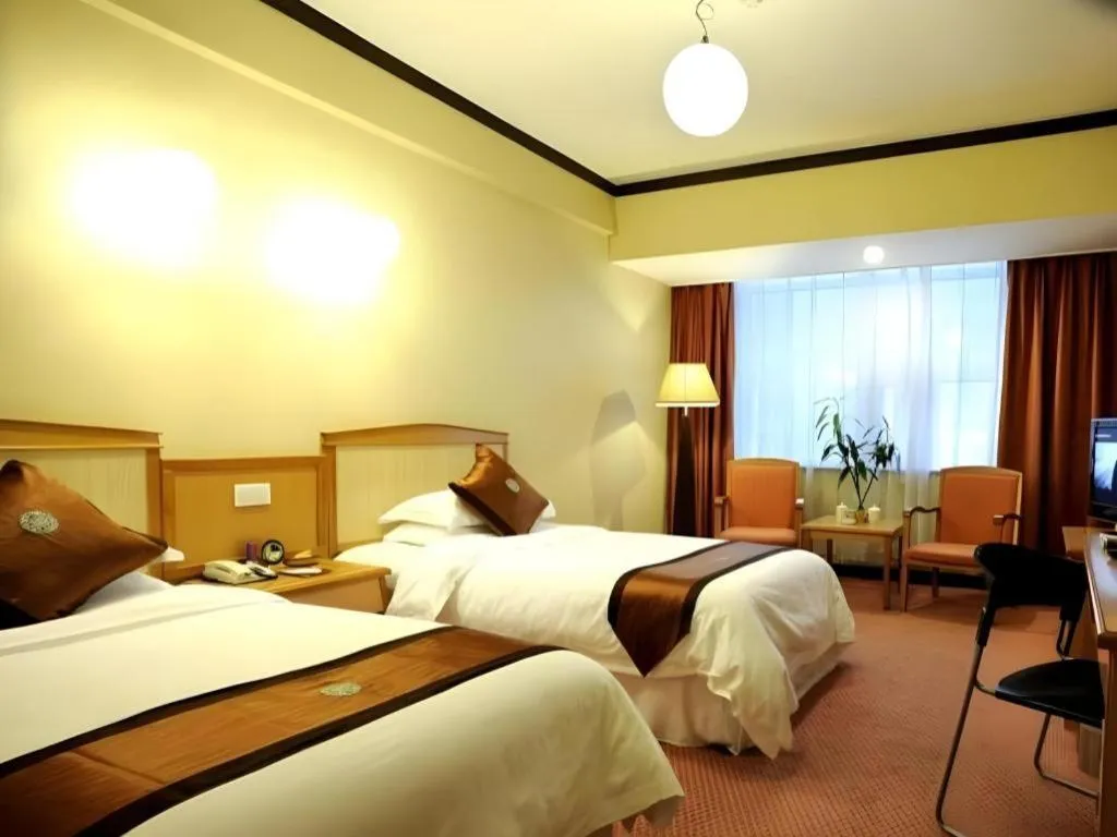 Bed in Kunming Guihua Hotel