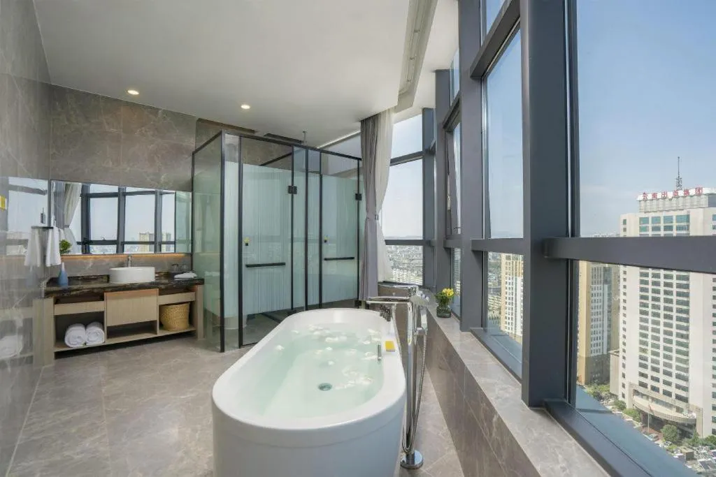 Kunming Guihua Hotel