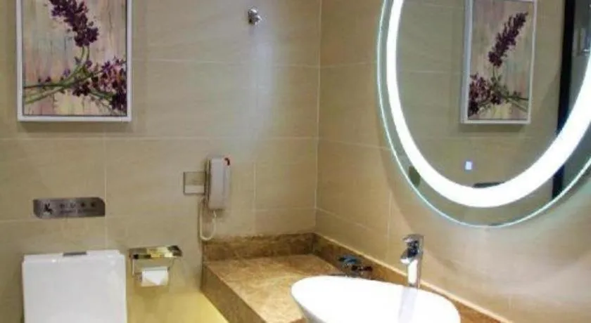 Lavande Hotels·Qingyuan Jinbiwan