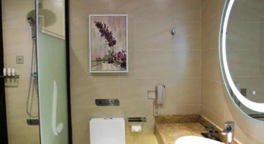 Lavande Hotels·Qingyuan Jinbiwan