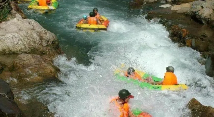 Lavande Hotels·Qingyuan Jinbiwan