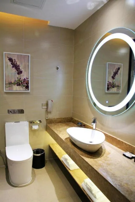 Lavande Hotels·Qingyuan Jinbiwan