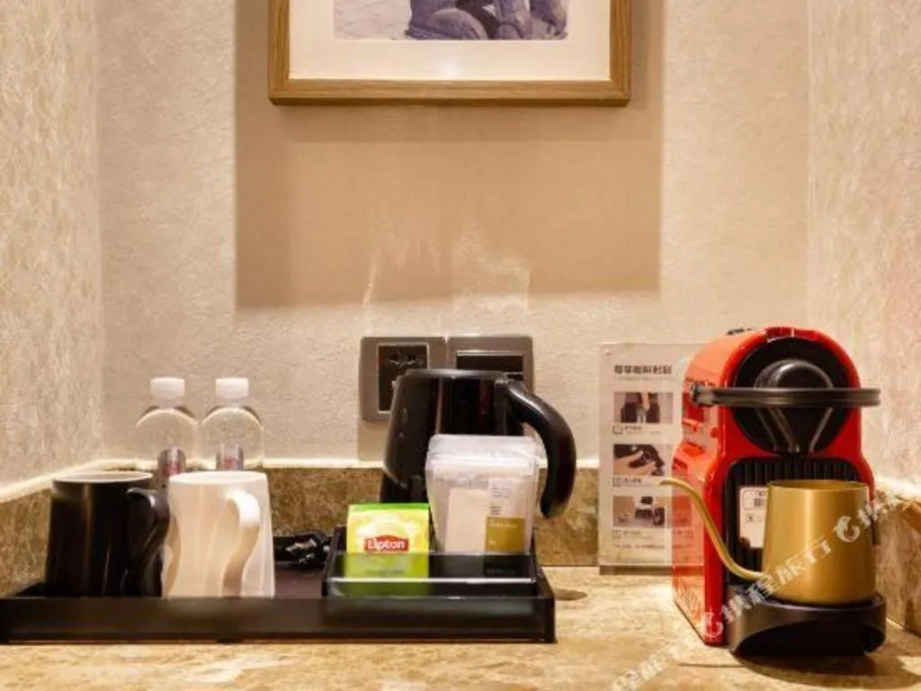 Yitel Collection Shenyang Imperial Palace Zhongjie Metro Station