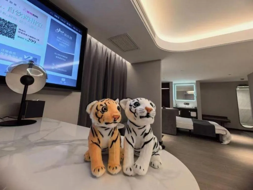 Yitel Collection Shenyang Imperial Palace Zhongjie Metro Station