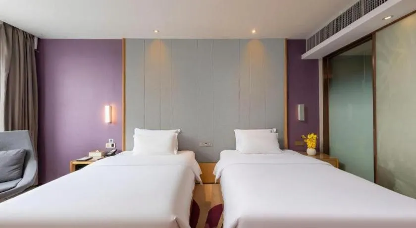 Bed in Lavande Hotel Zhongshan Dayong Rosewood Cultural Expo City