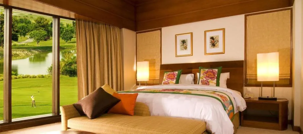 Bed in Labersa Grand Hotel &Convention Center