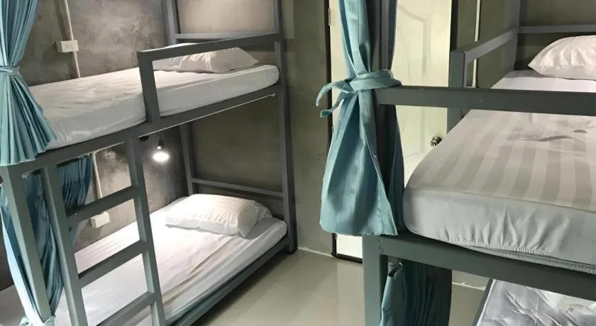 Bed in Chomjan Hostel