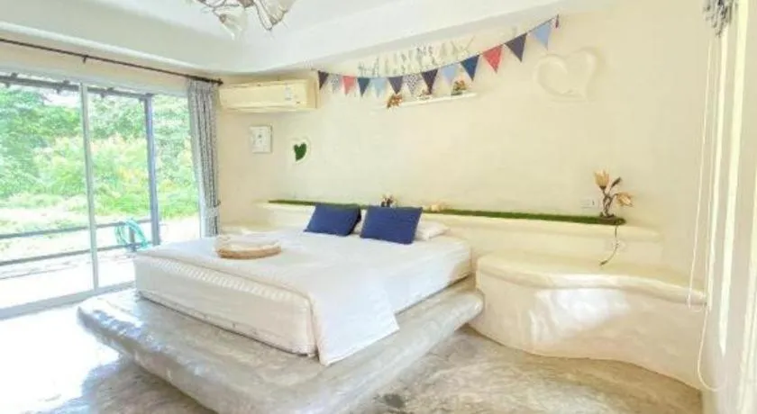 Bed in Dandelion Resort