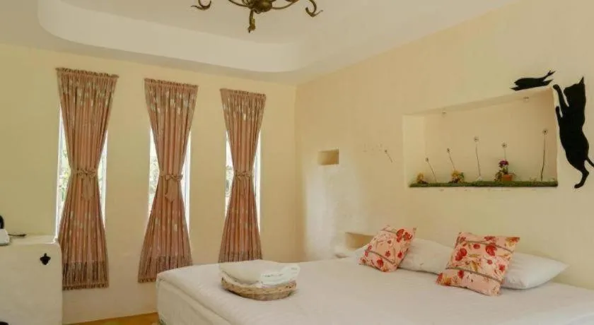 Bed in Dandelion Resort