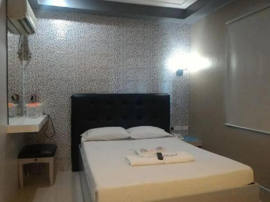 Bed in Jardin de Rosal Hotel