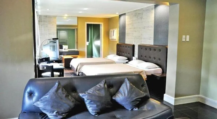 Bed in Jardin de Rosal Hotel