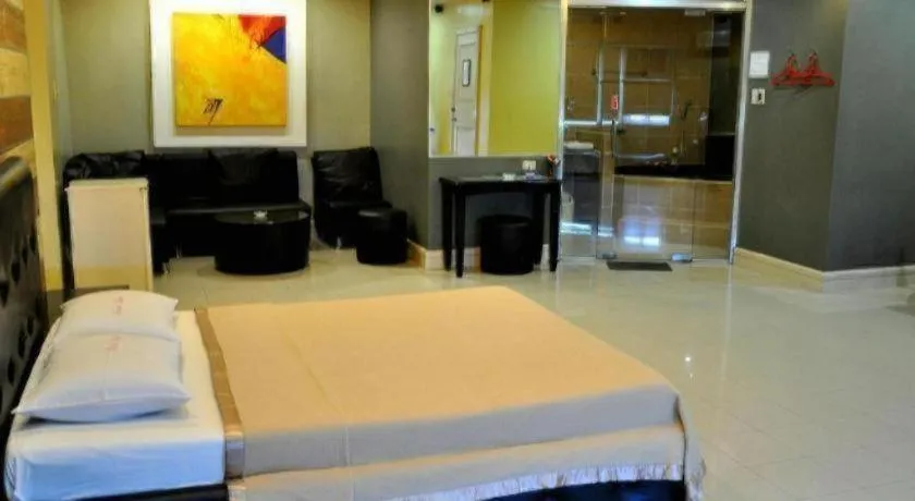 Bed in Jardin de Rosal Hotel