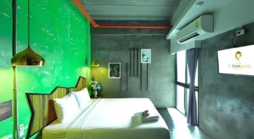 Bed in Ps Extra Hotel