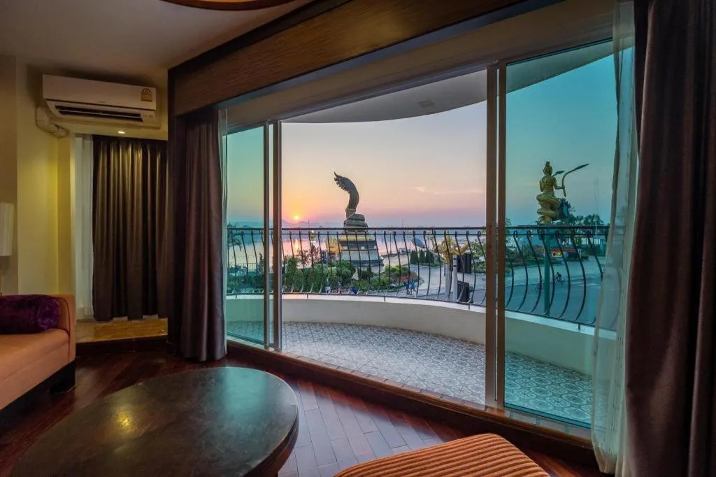 LANDMARK NAKHONPHANOM HOTEL