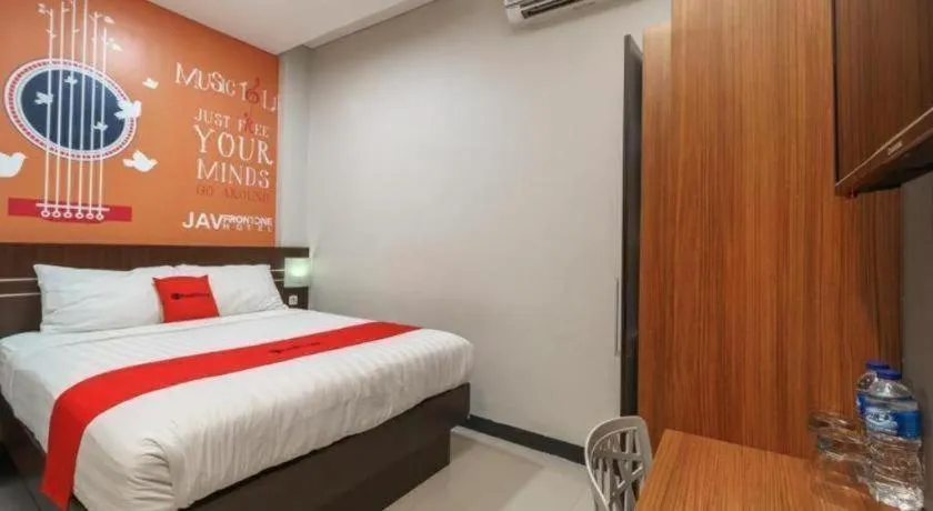 Bed in Hotel JAV Front One