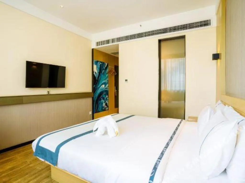 Bed in City Comfort Inn Chongqing Jiangbei Airport T3 Terminal