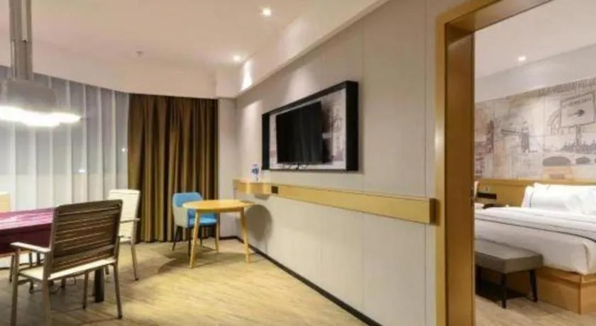 Bed in City Comfort Inn Chongqing Jiangbei Airport T3 Terminal