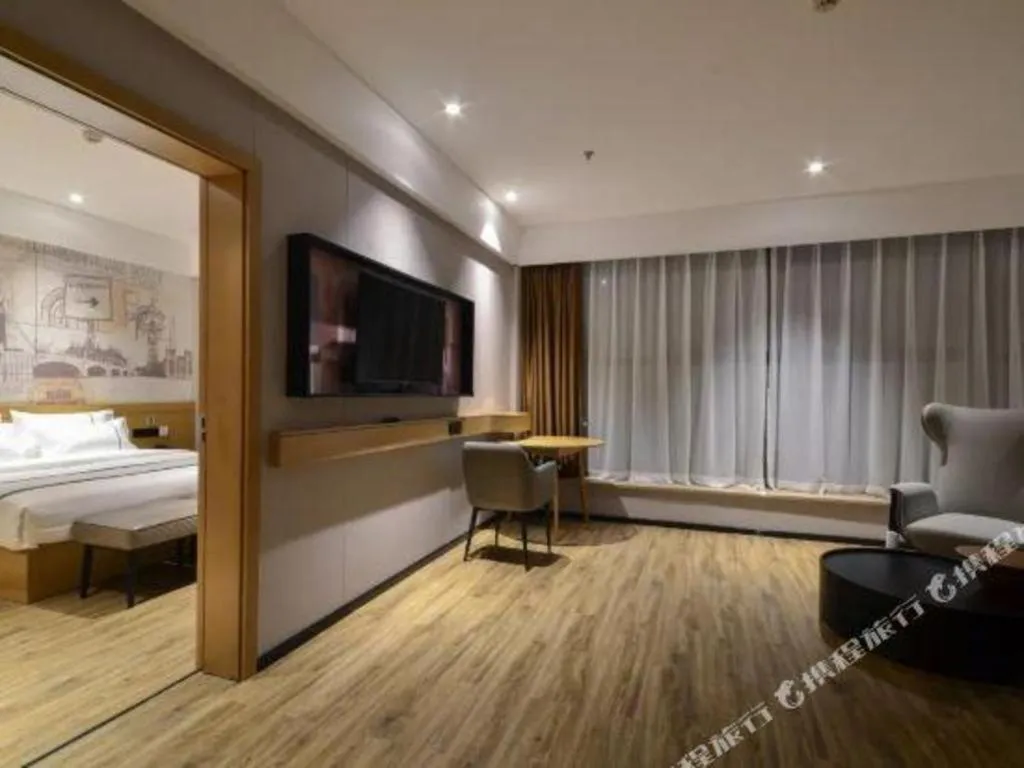 Bed in City Comfort Inn Chongqing Jiangbei Airport T3 Terminal