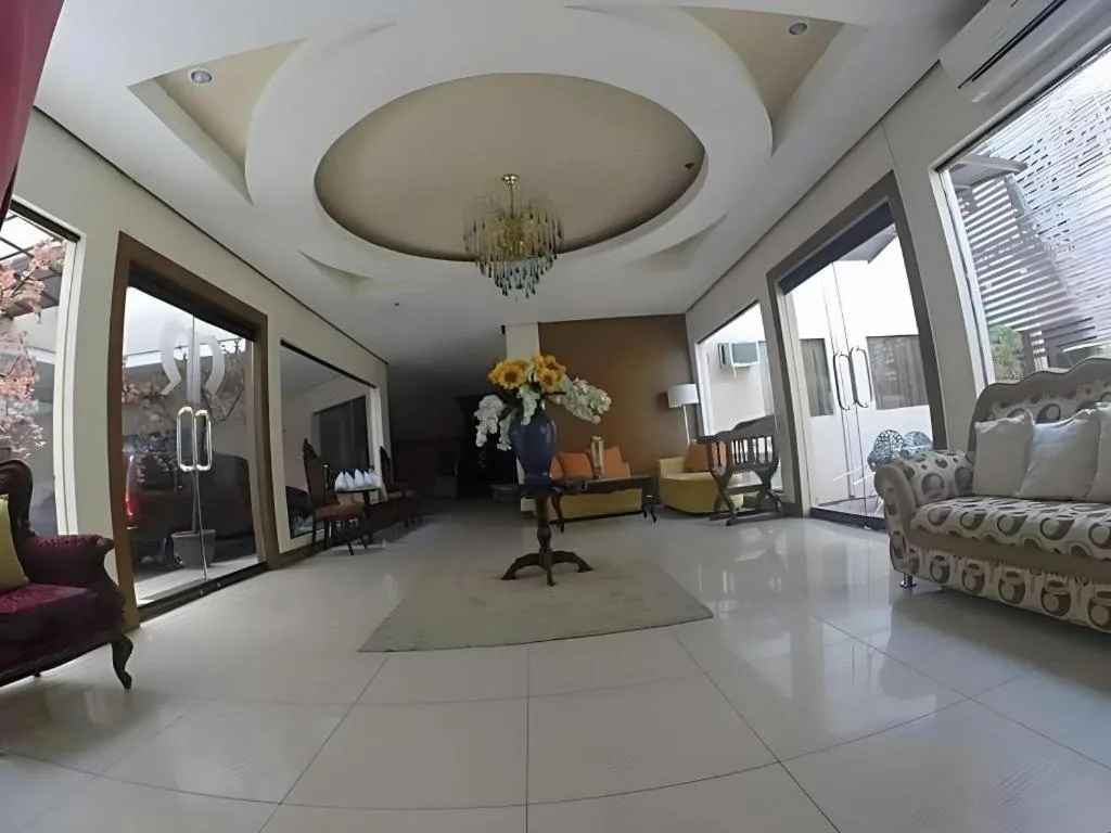 Rich Manor Pension House