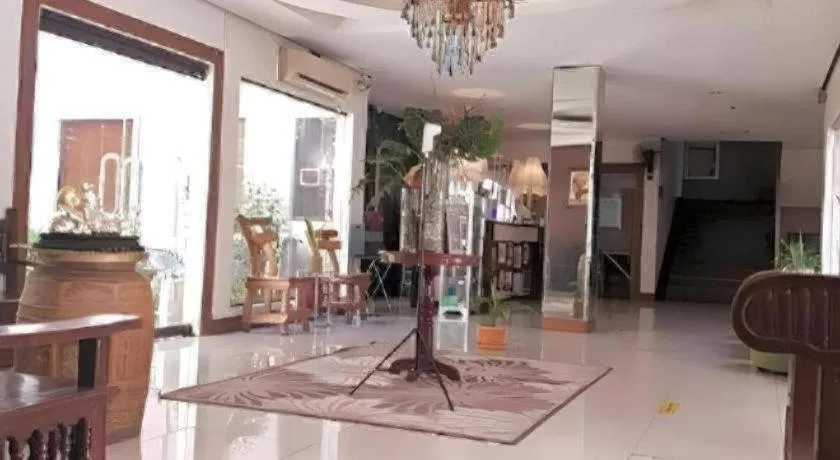 Rich Manor Pension House