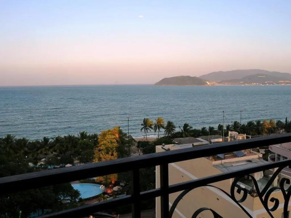 Begonia Nha Trang Hotel