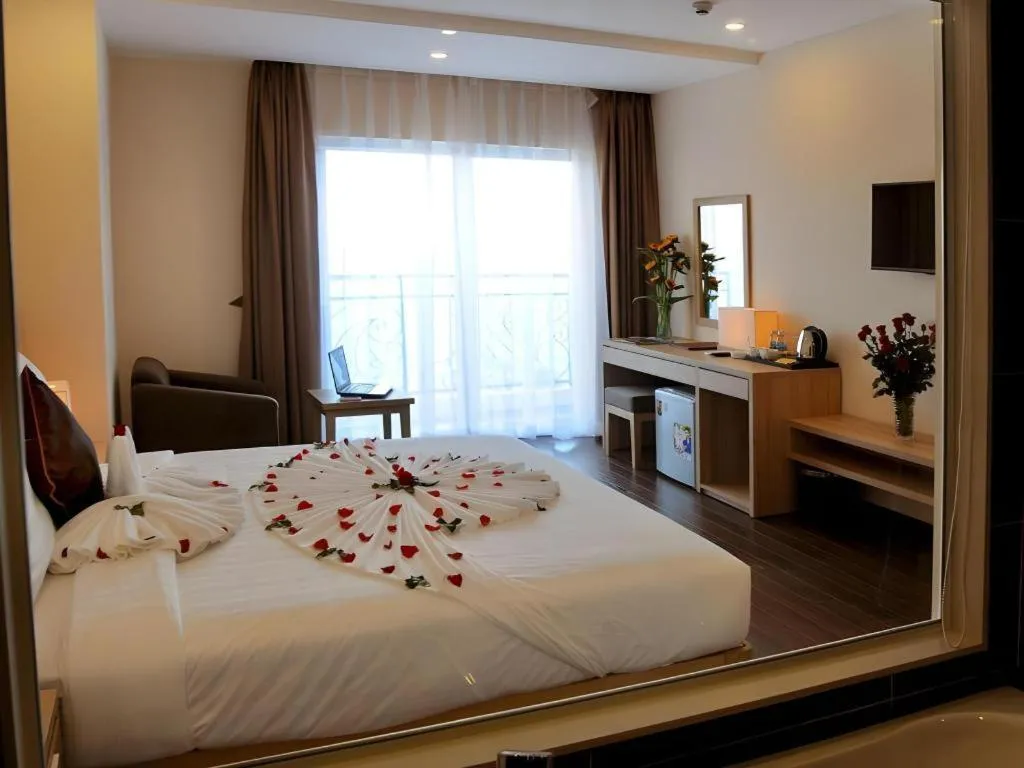 Bed in Begonia Nha Trang Hotel