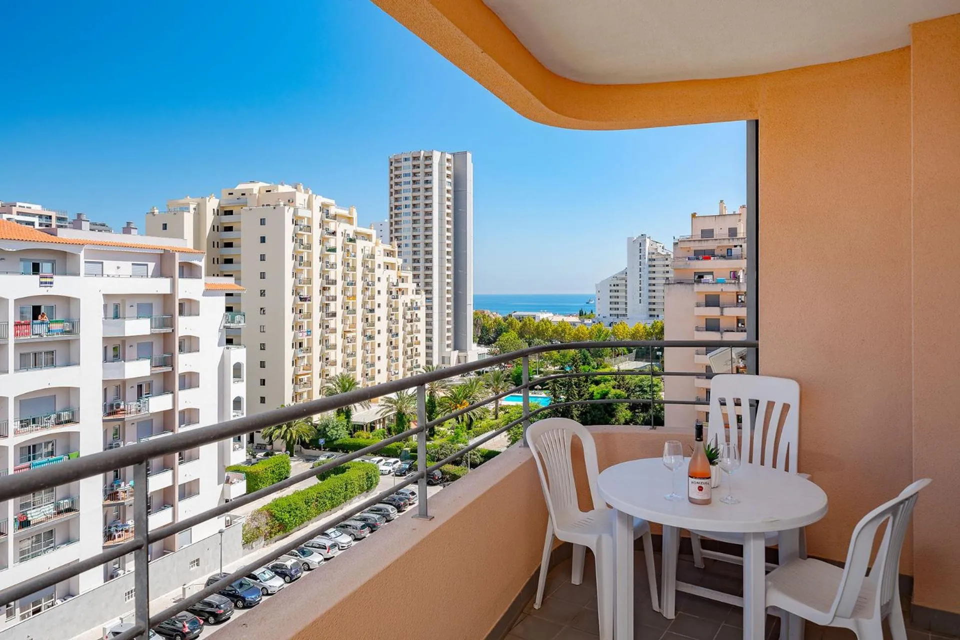 Praia Da Rocha Ocean View With Pool by Homing