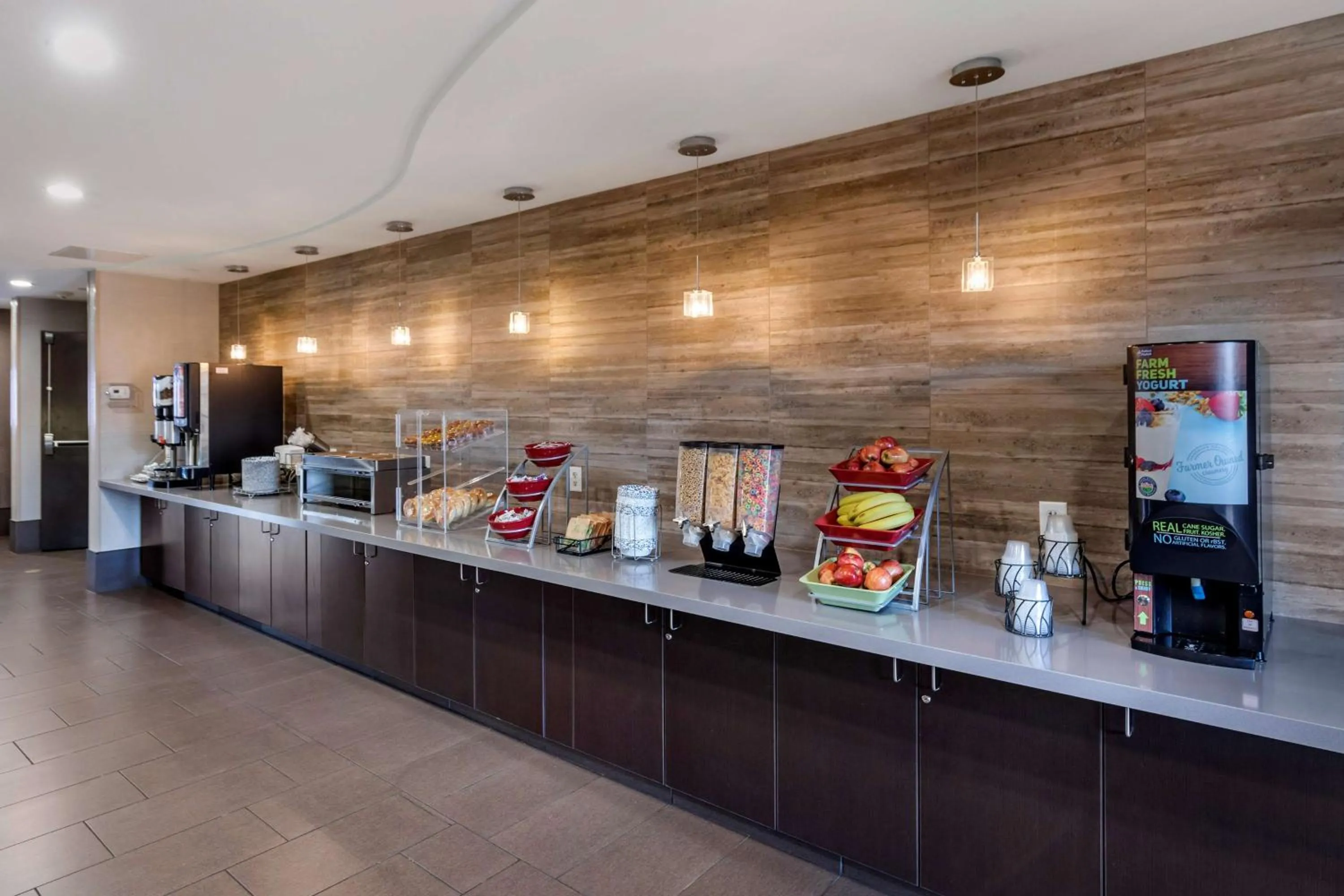 Restaurant/places to eat in Best Western Plus Las Vegas South Henderson