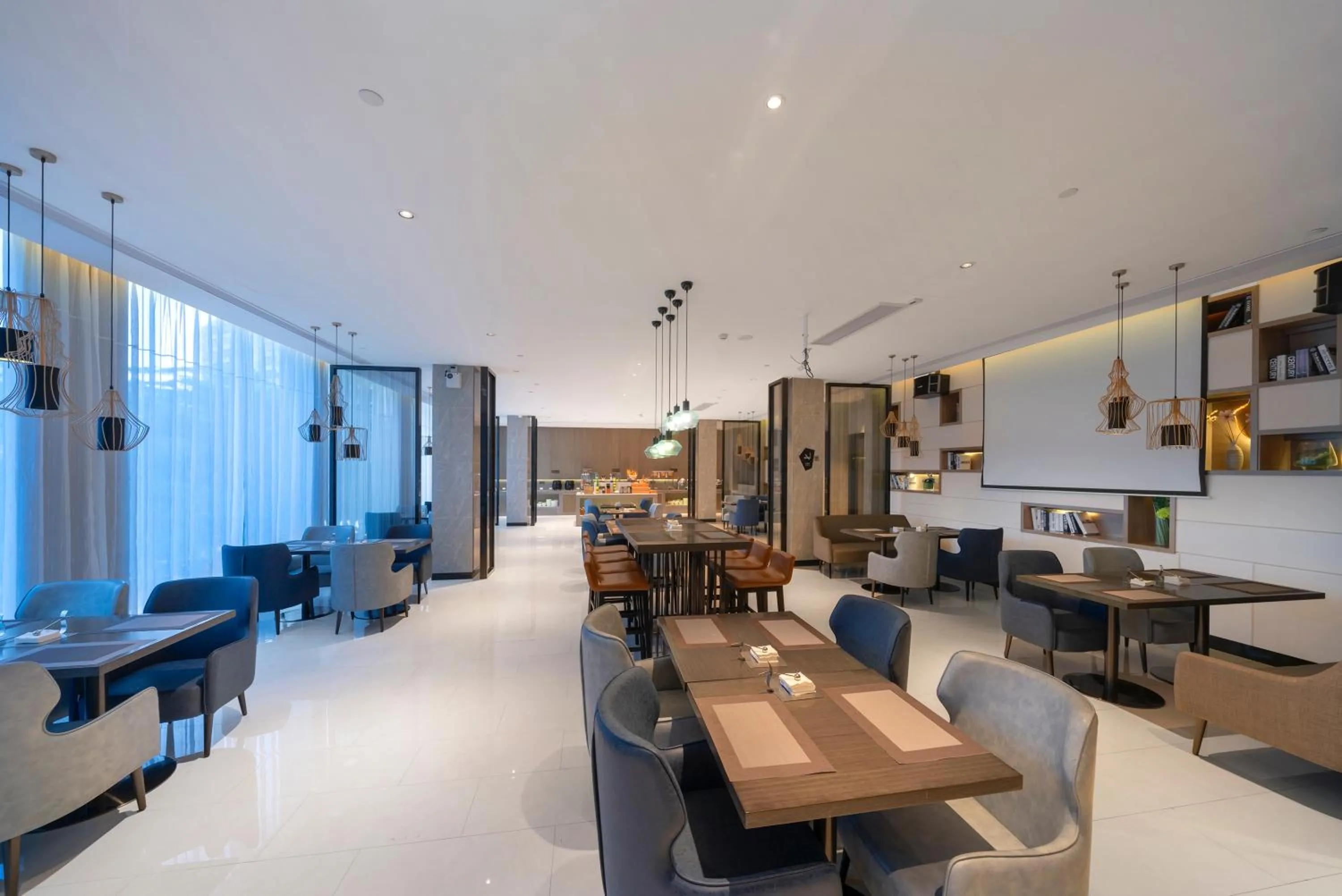 Restaurant/places to eat in Echarm Hotel Haikou Zhongshan South Road East High Speed Railway Station