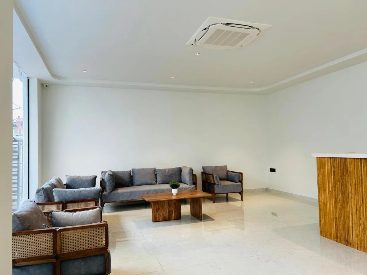 Lobby or reception in Akoya Business Hotel Hyderabad Airpot