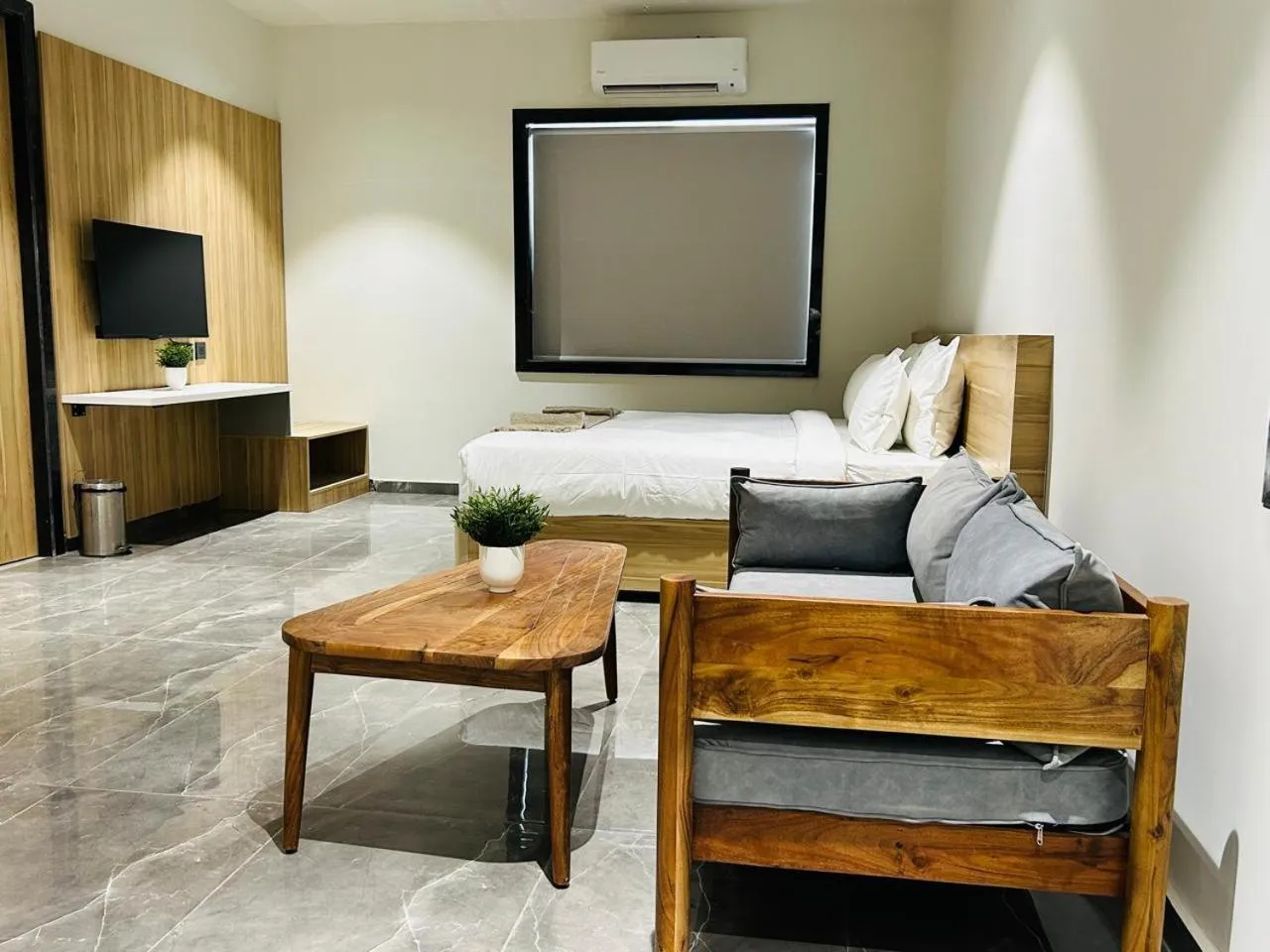 Bedroom, Bed in Akoya Business Hotel Hyderabad Airpot