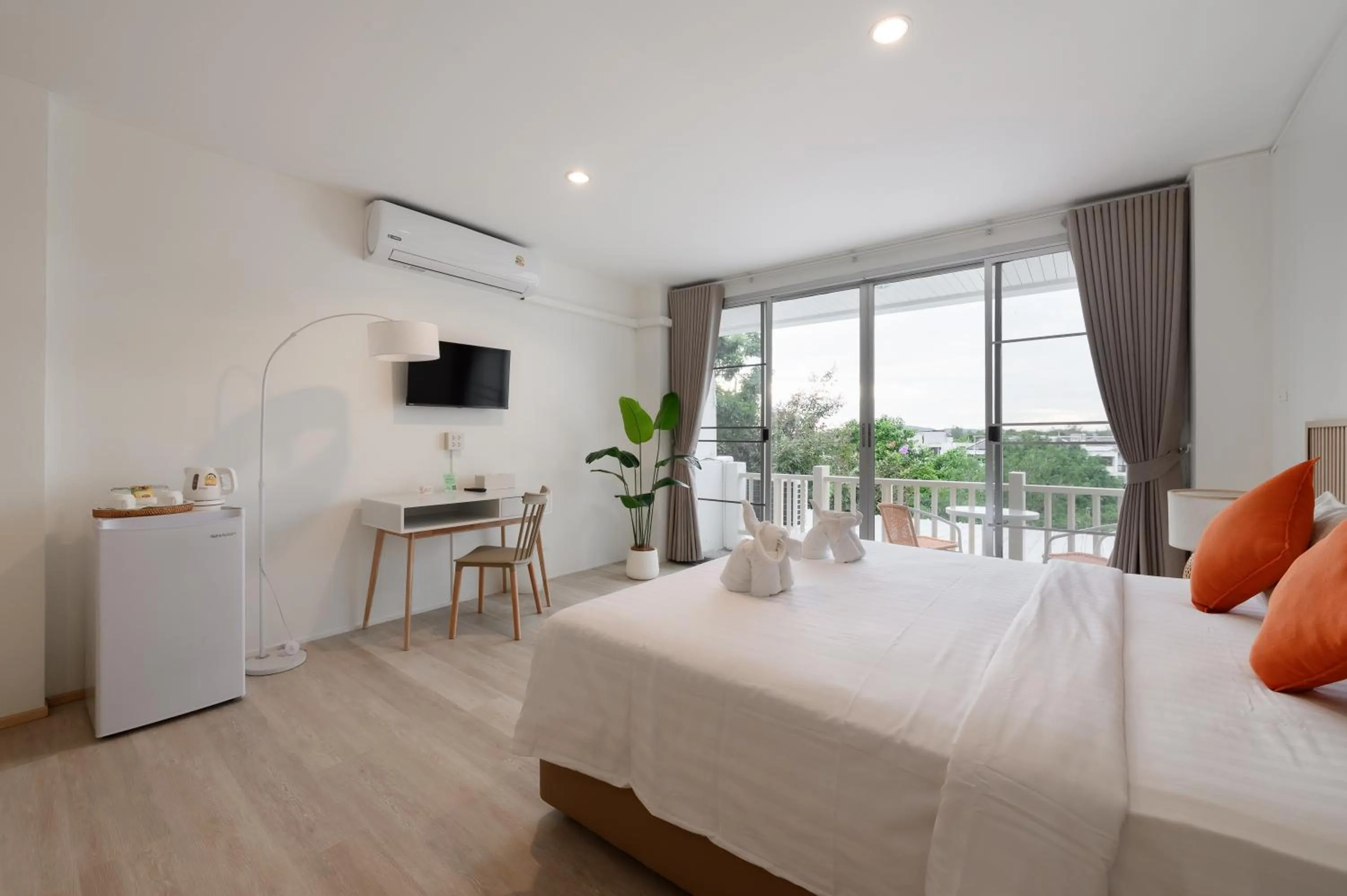 Decorative detail, Bed in Little Home Ao Nang