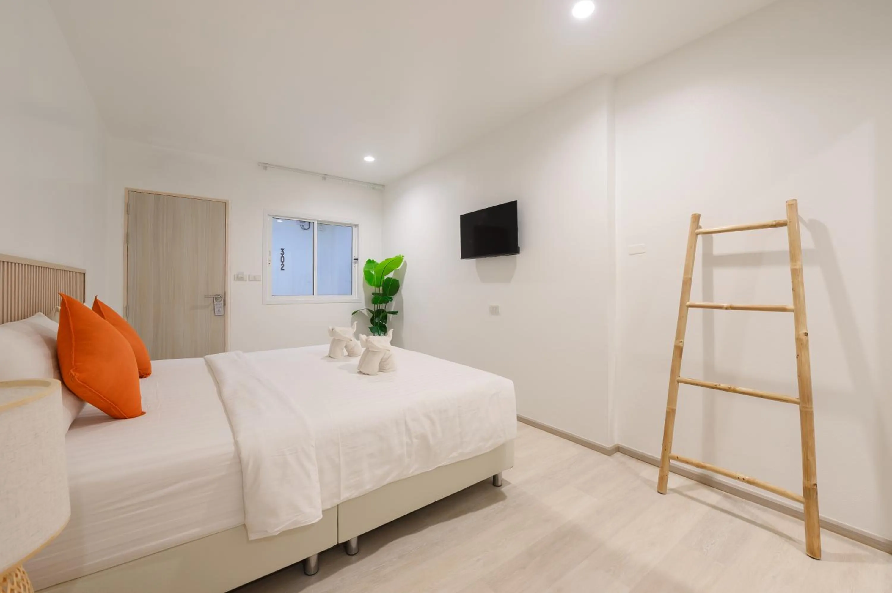 Bed in Little Home Ao Nang