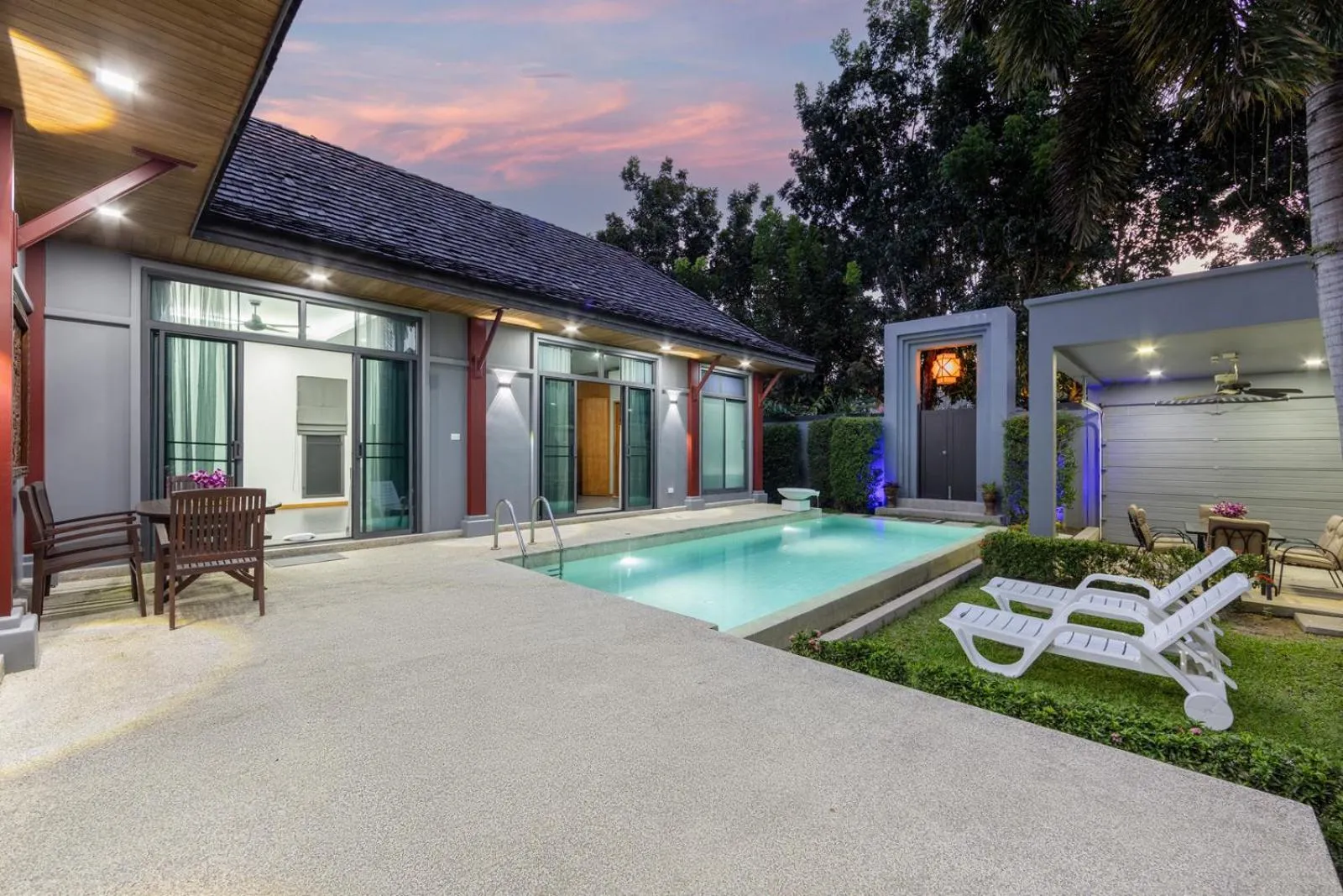 Property building in Saiyuan Estate by TropicLook