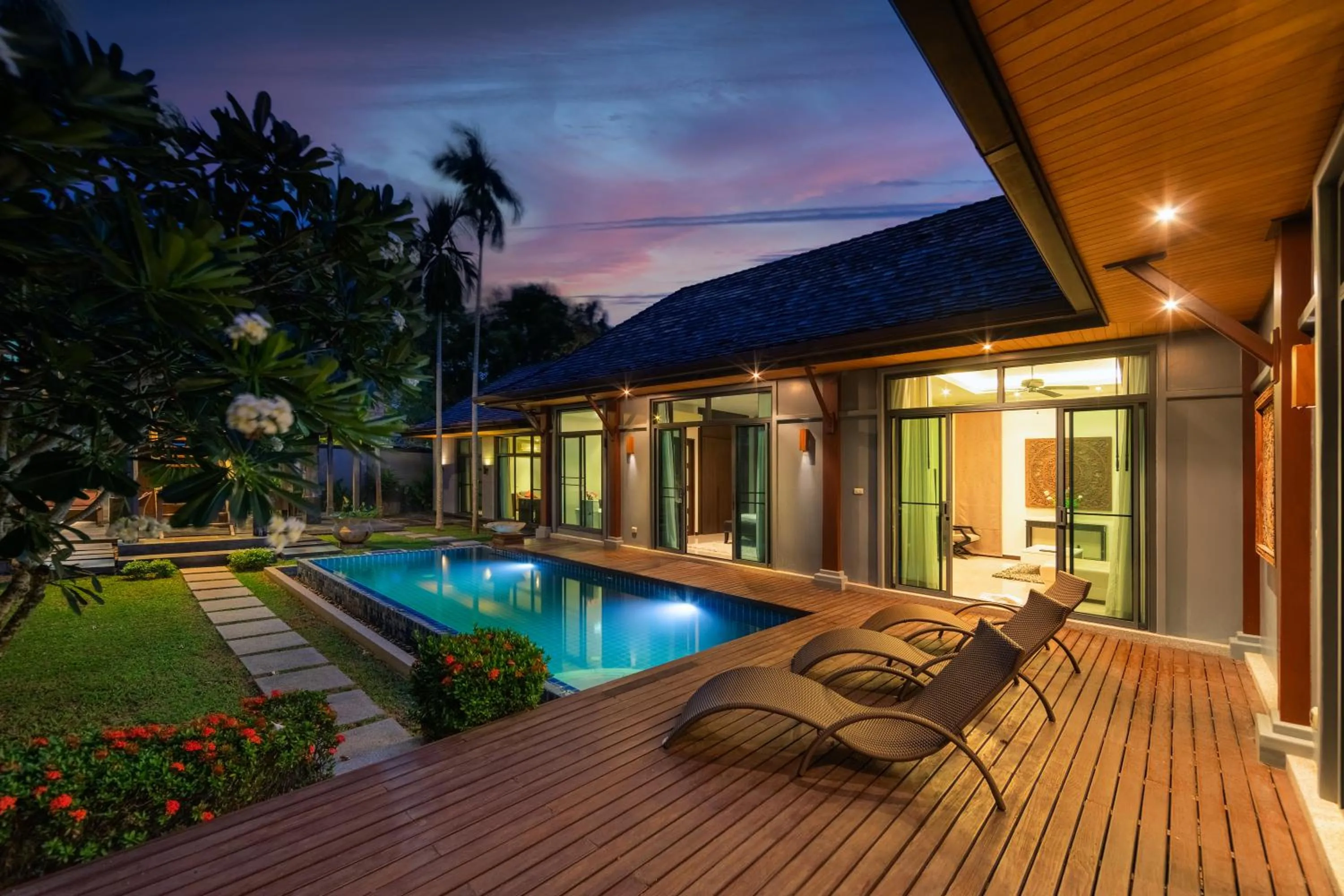 Saiyuan Estate by TropicLook