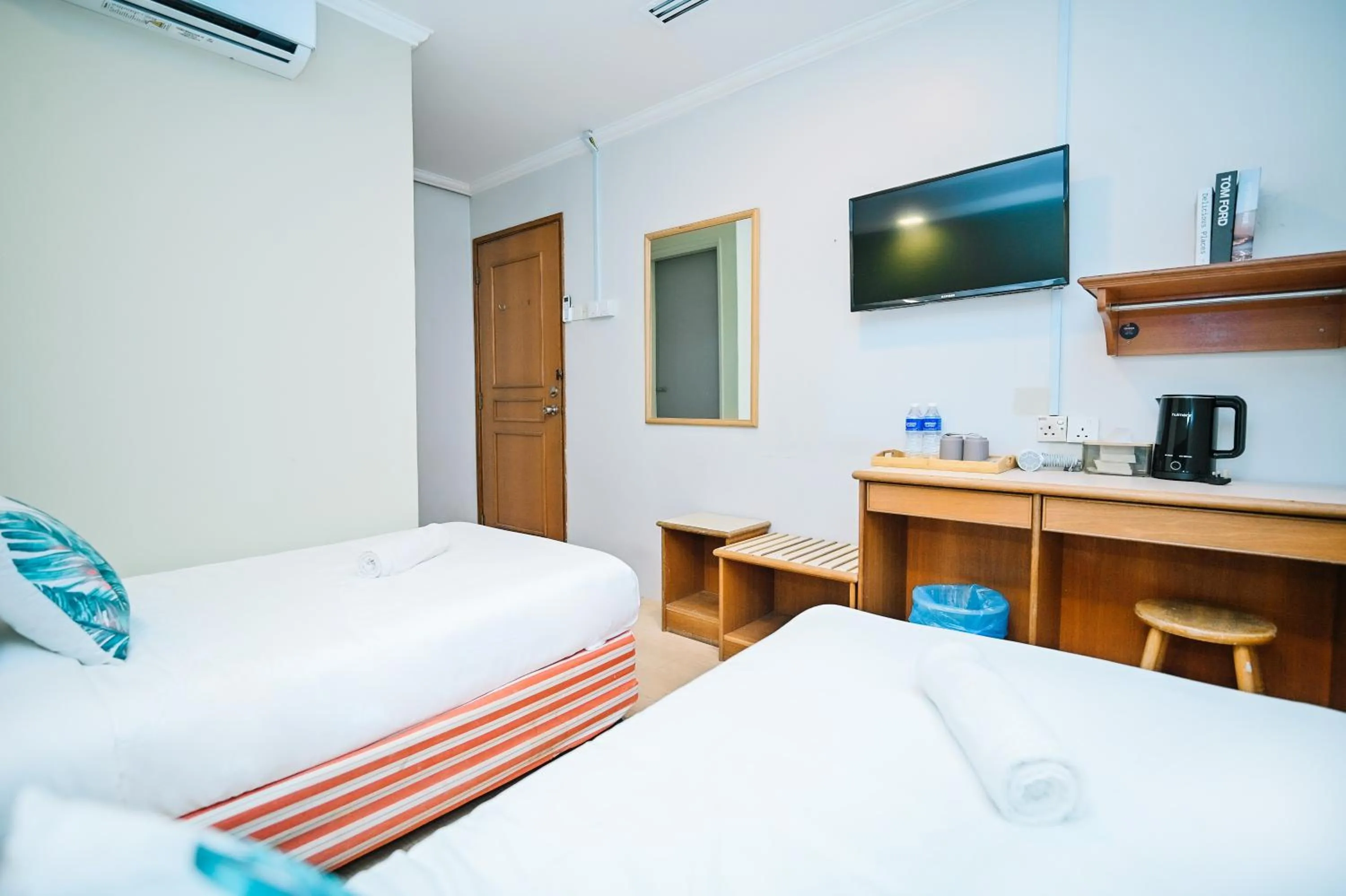 Bed in Swing & Pillows - Petaling Street Kuala Lumpur