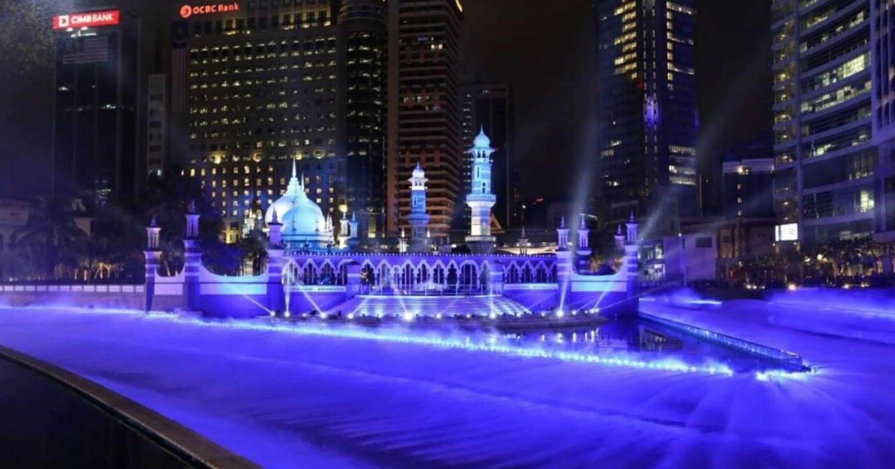 Swing & Pillows - Petaling Street Kuala Lumpur