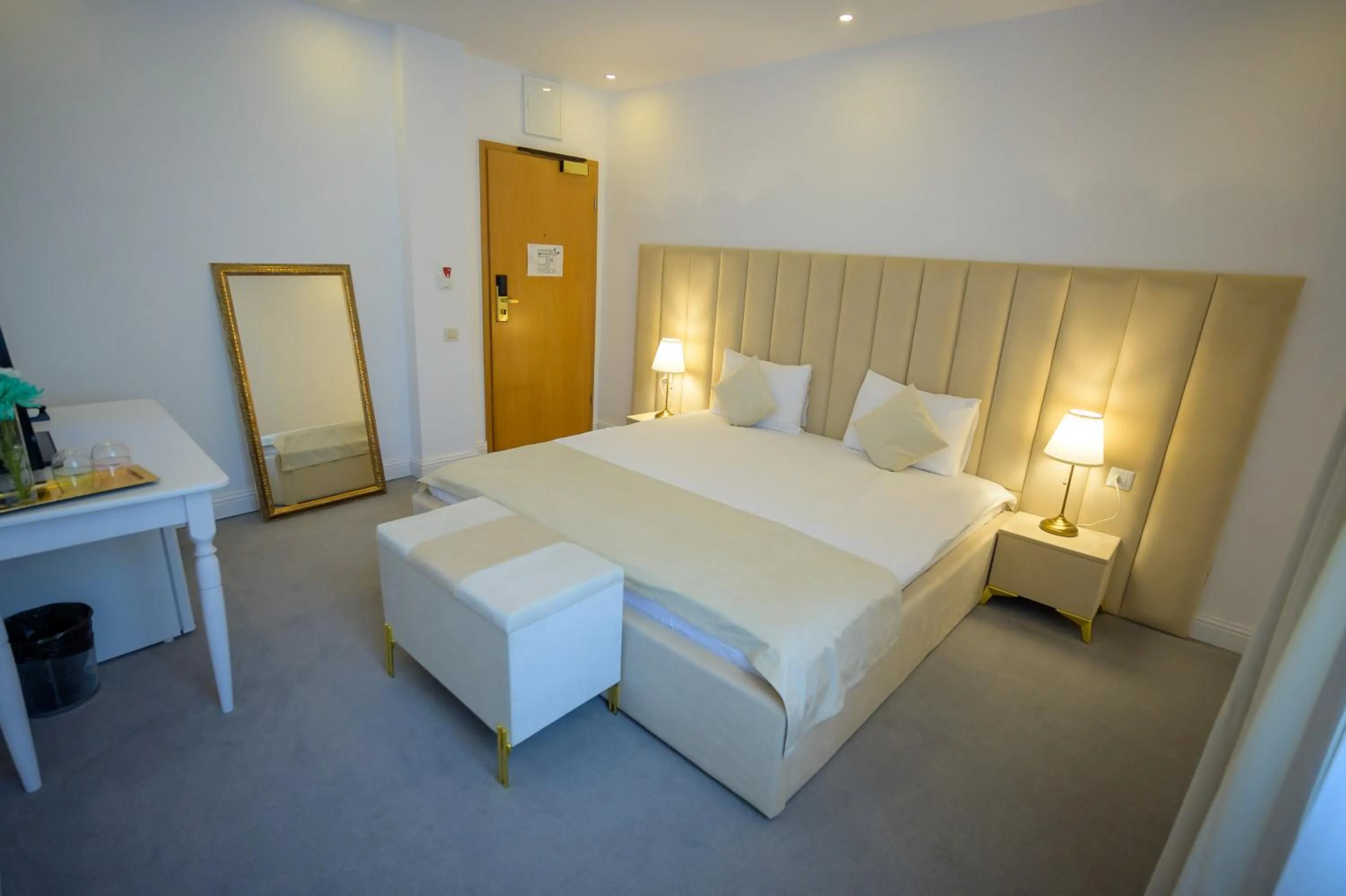 Bed in Hotel Queen Vera