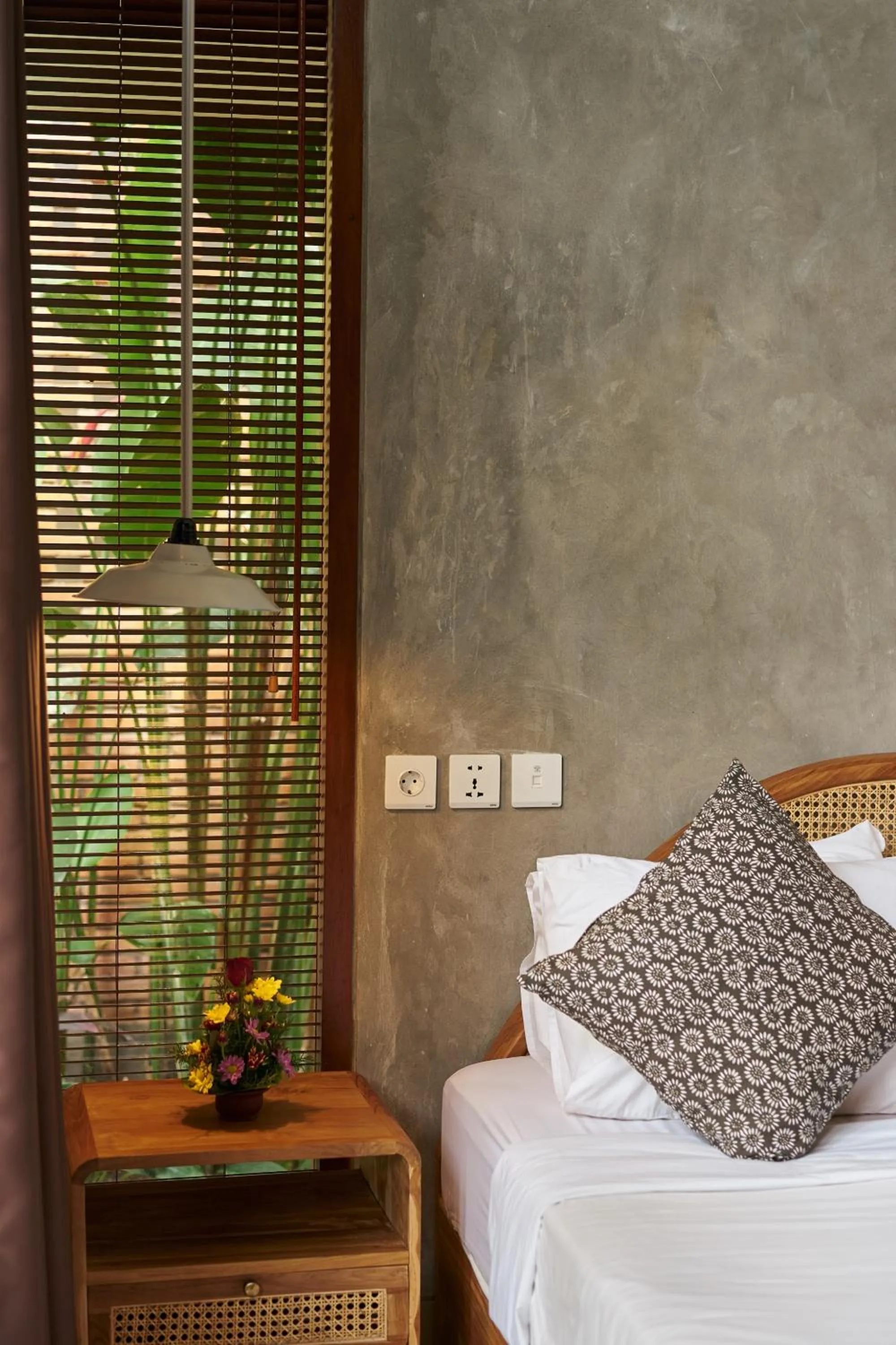 Bed in Yarama Cottages