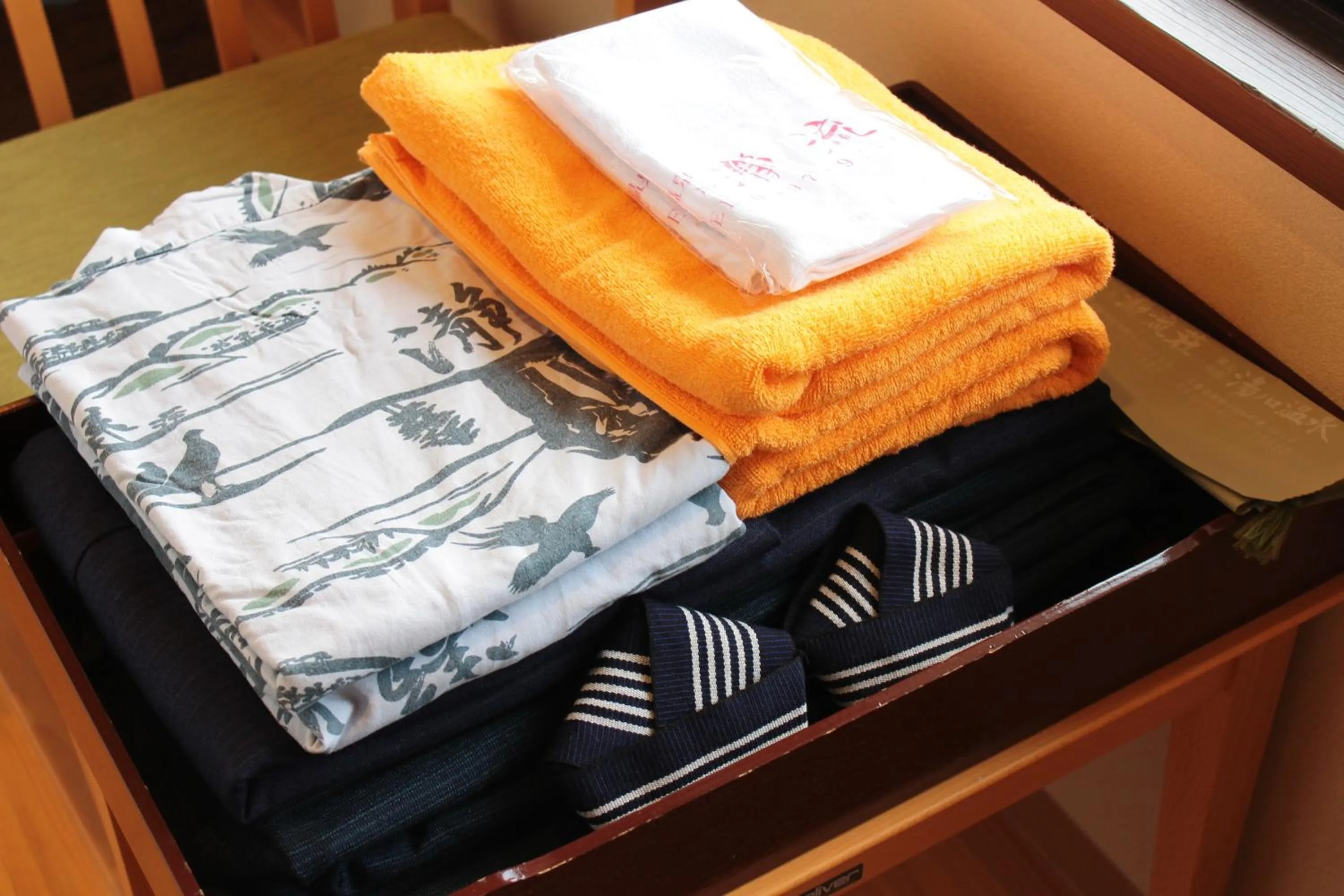 Decorative detail, Bed in Iruka Onsen Hotel Seiryuusou