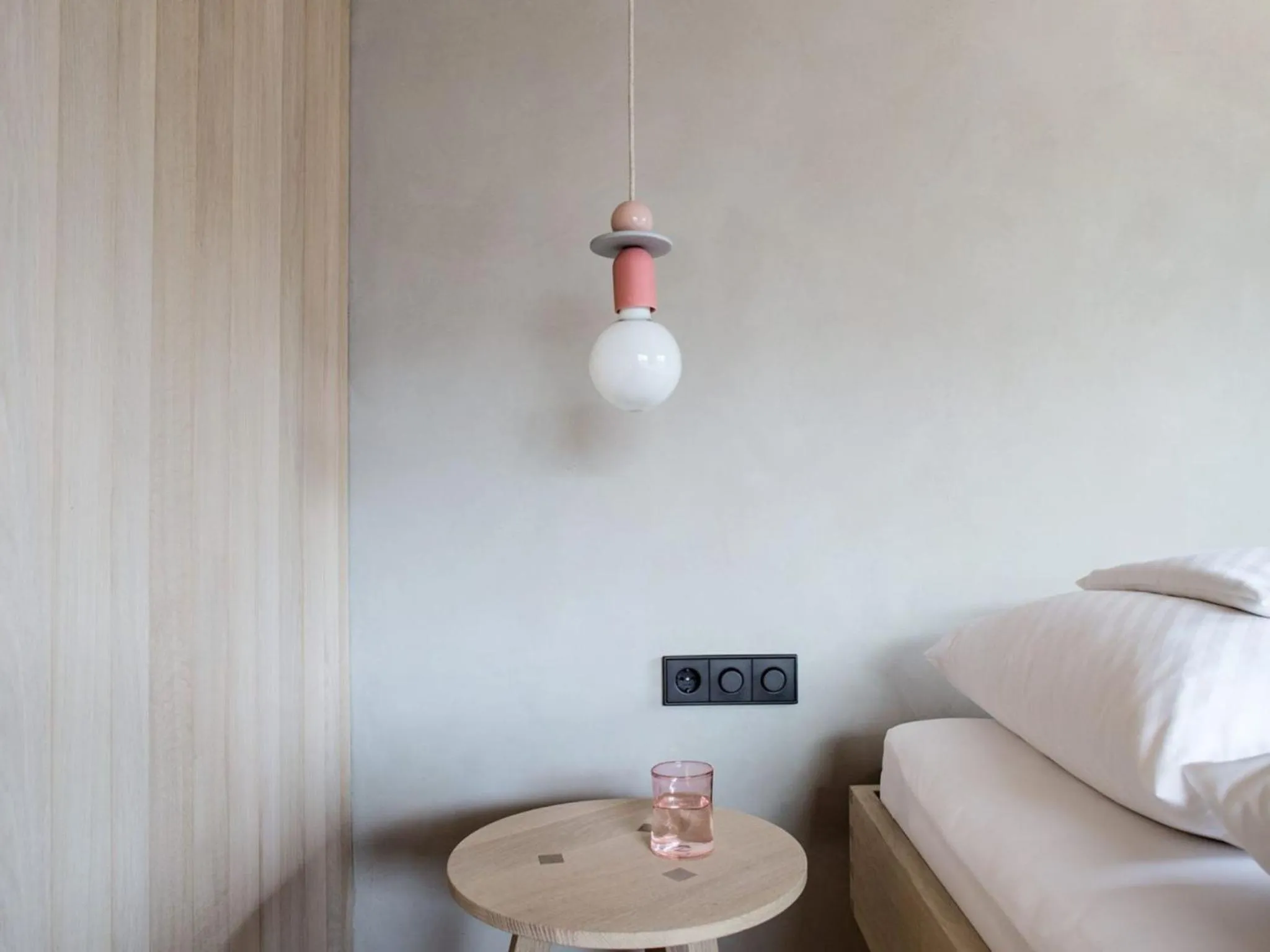 Bed in Biohotel Schwanen