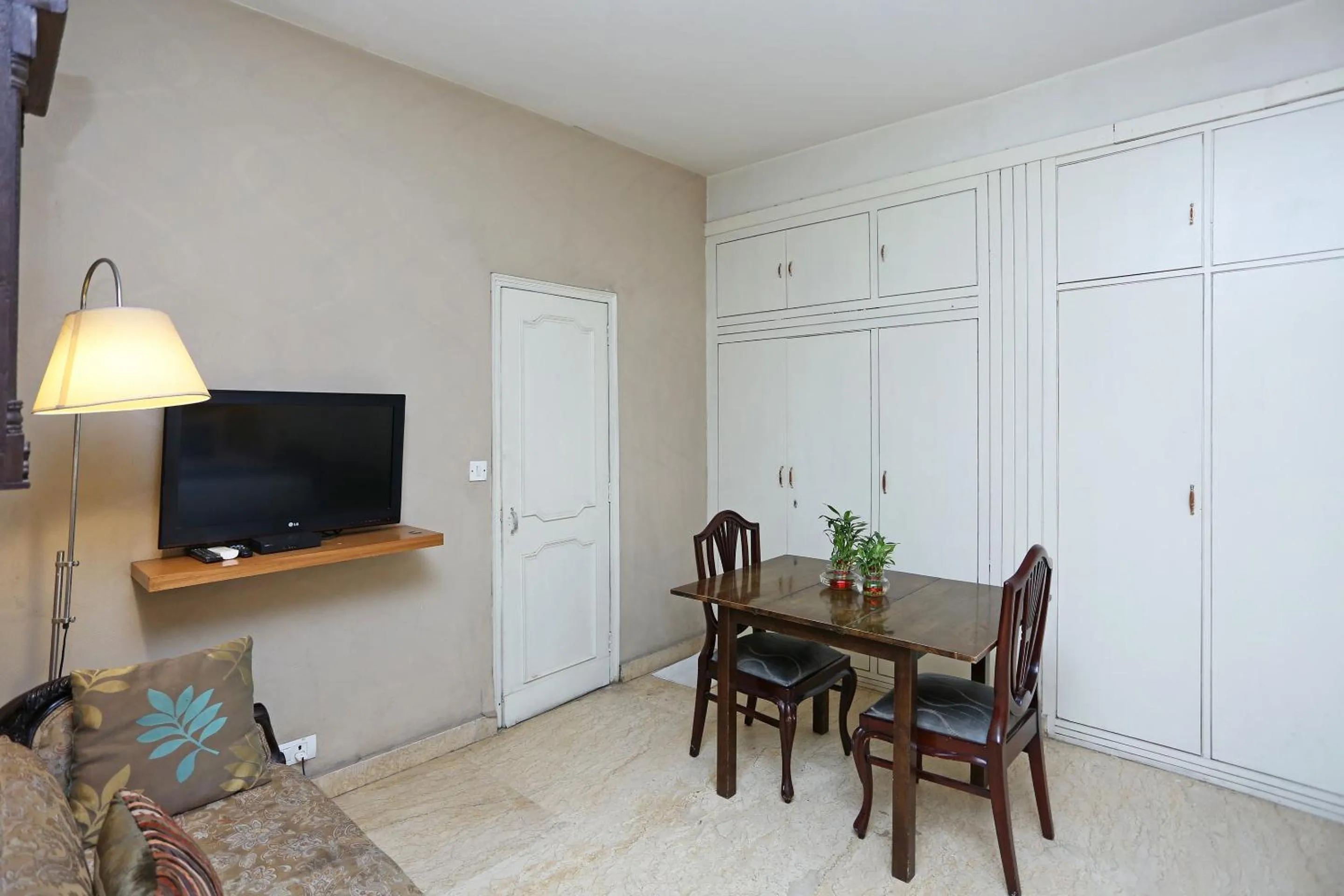 Lobby or reception in Hotel O Gem 92