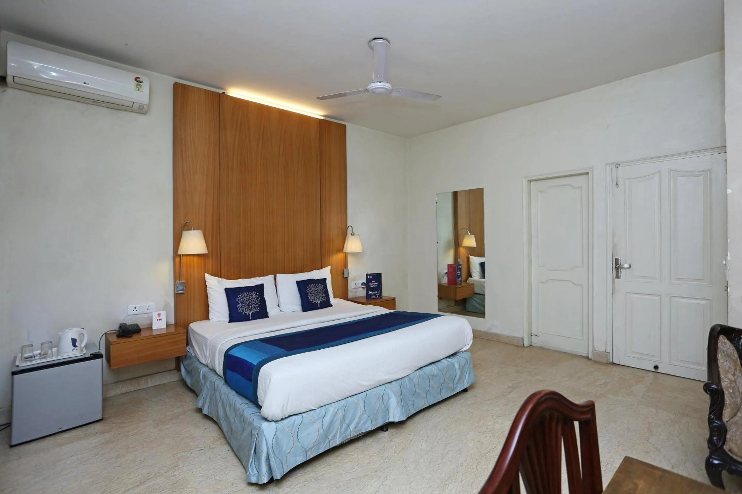 Bedroom, Bed in Hotel O Gem 92