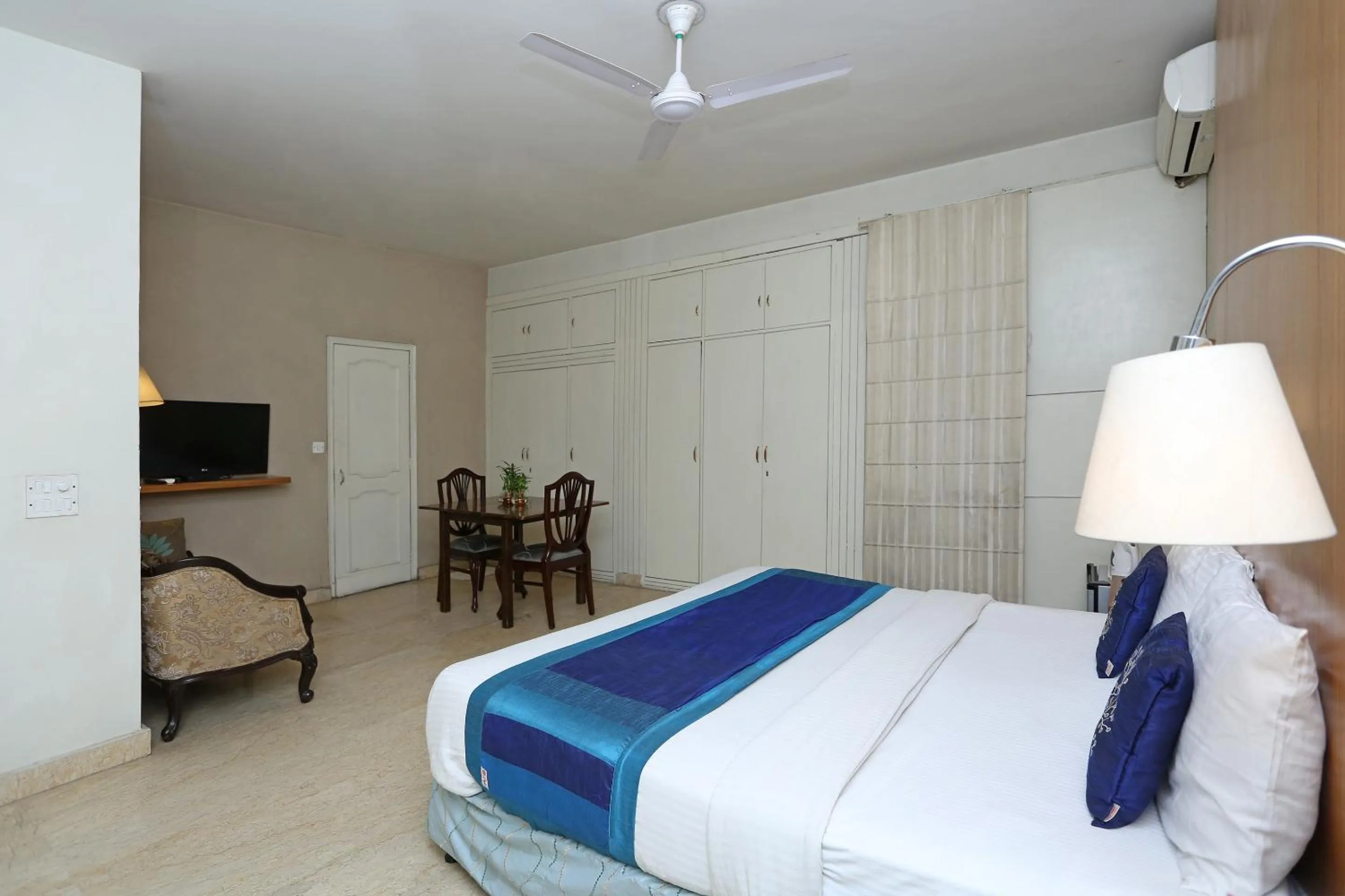 Lobby or reception, Bed in Hotel O Gem 92