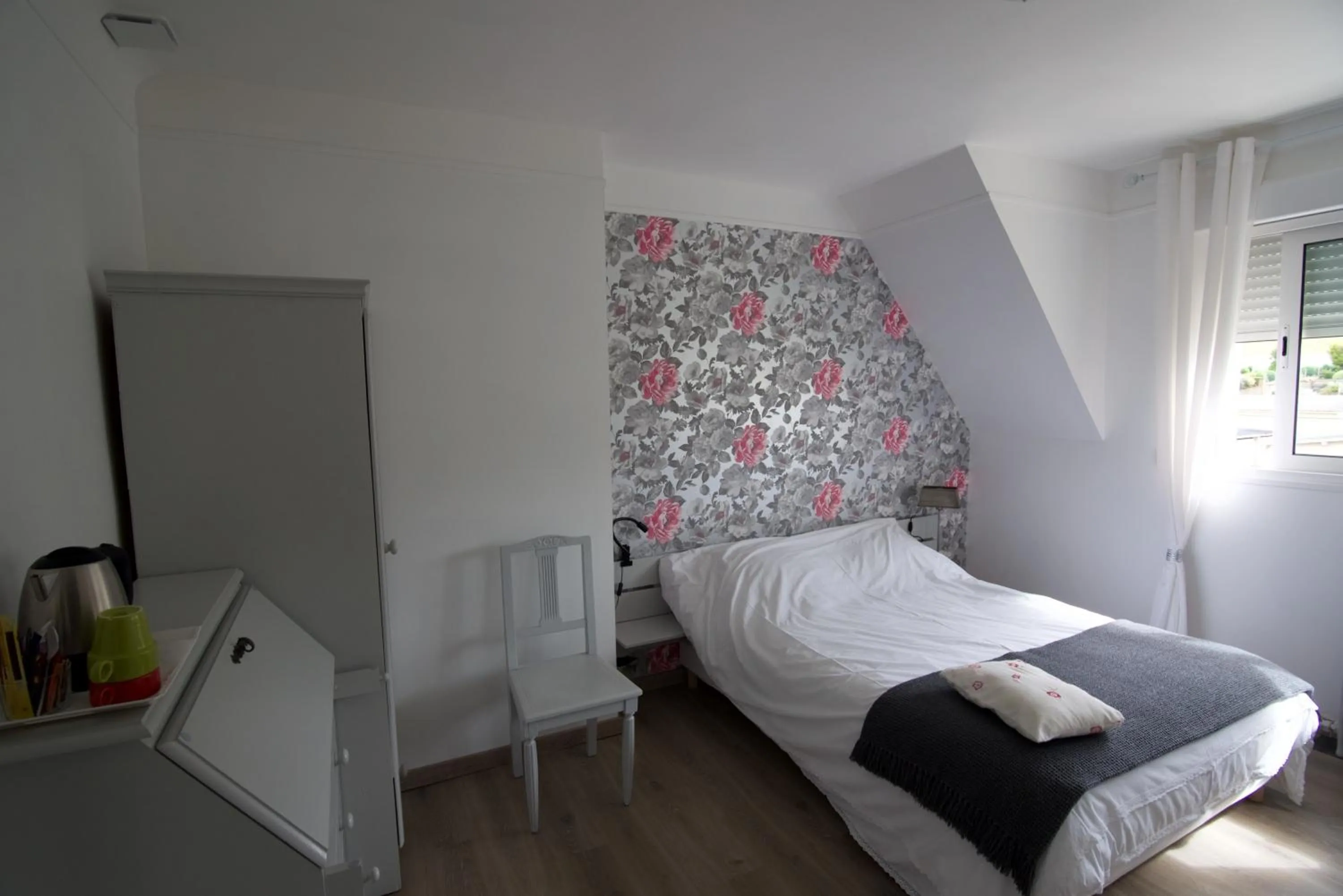 Bedroom in Au Jardin Saint Laurent