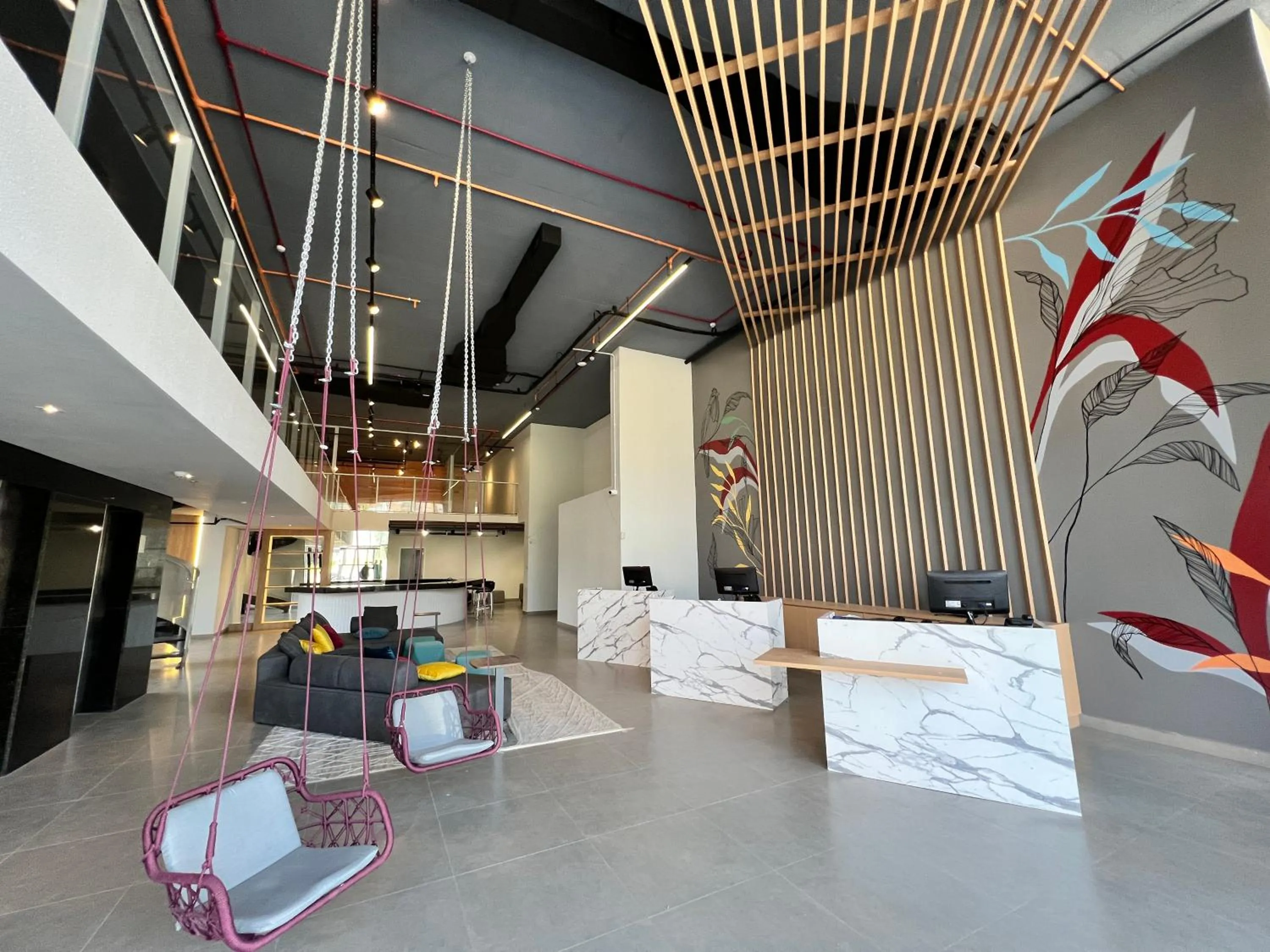 Lobby or reception in Ramada Encore Ponta Grossa