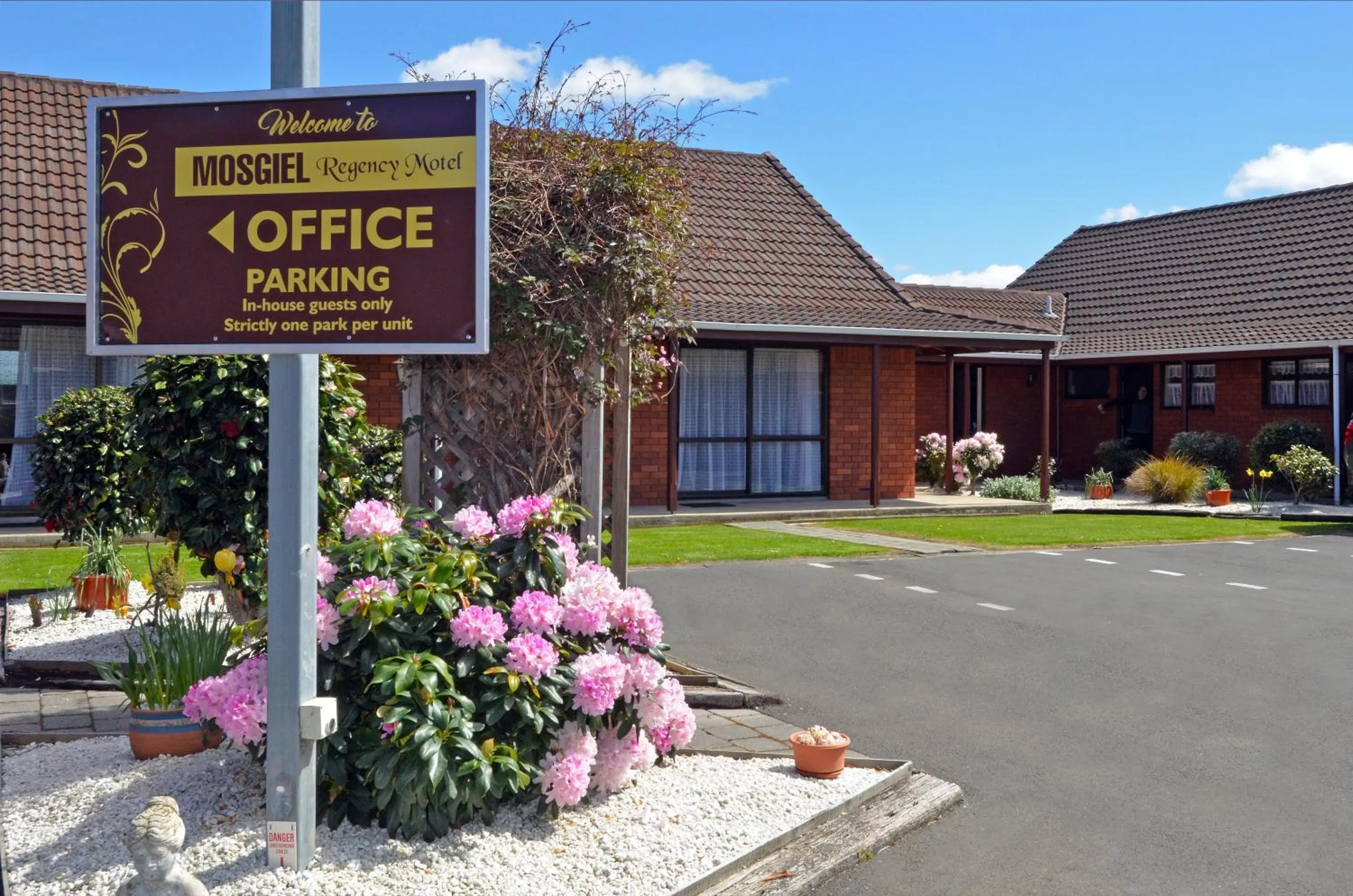 Property building in Mosgiel Regency Motel